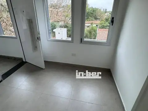 Oficina en Alquiler en Ranelagh, $ 1.350.000