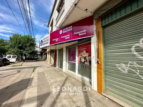 Av. San Martin esquina Patricias Mendocinas
