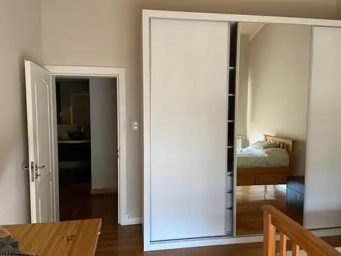 Venta Casa Juana Koslay. Importante casa con 1000 m² de terreno y 250 m² cubiertos.