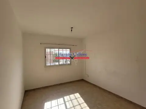 Departamento en Alquiler en Ramos Mejía, $ 480.000