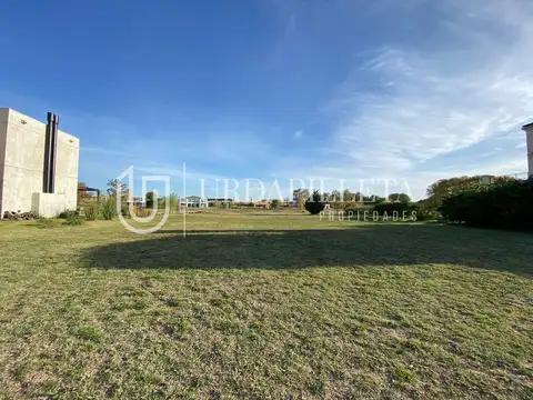 Lote en venta sobre cancha de Golf en el Tonó- Pilará- Pilar