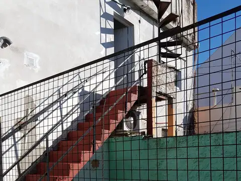 Depto Tipo Casa en Alquiler de 3 ambientes