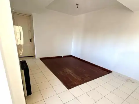 Departamento en Venta en Tres Arroyos, USD 33.000