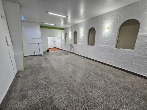 Alquiler Local en Warnes Apto Gastronomico Villa Crespo