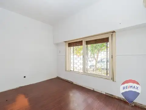 Depto Tipo Casa en Venta 40 años
