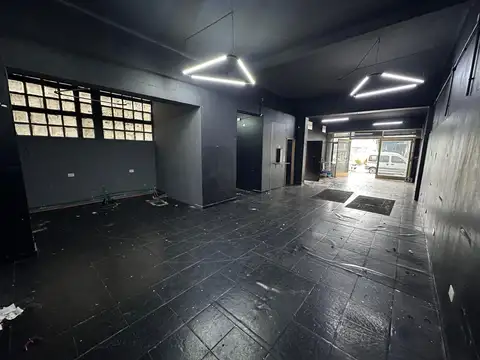 LOCAL DE 130 M2 EN SAN ANDRÉS S/AV. PRESIDENTE PERÓN