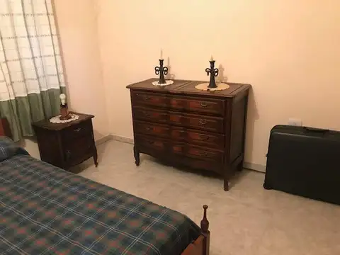 Depto Tipo Casa 4 ambientes con 2 baños