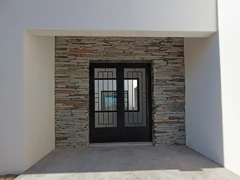 Casa en Venta en El Canton - Norte, USD 245.000