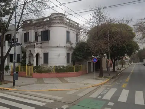 Av. Congreso al 4600