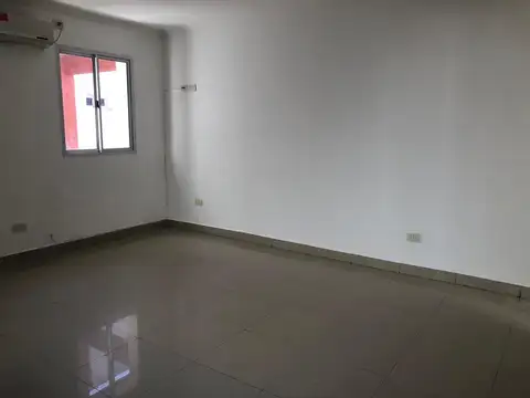 ALMIRANTE BROWN 3100, Piso 2