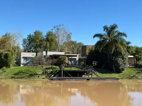 Isla del Este, Delta, Canal del Este y Arroyo Perdido, Tigre