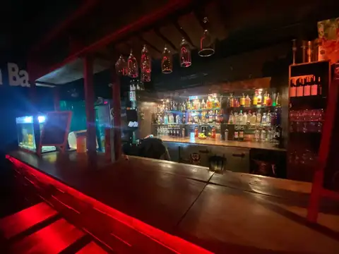 VENTA DE FONDO DE COMERCIO DE BAR EN RAMOS MEJIA NORTE