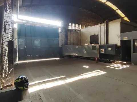 Nave Industrial - Tiro Suizo