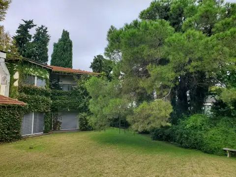 Casa en Venta en Manuel B Gonnet, USD 550.000