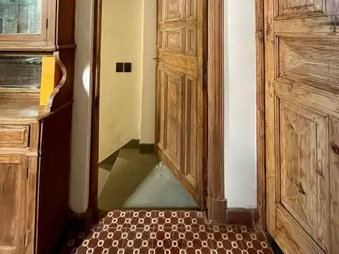 Casa en Alquiler con 1 cochera