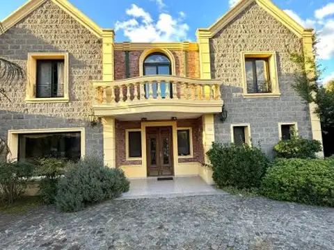 Casa en Venta de 4 dormitorios