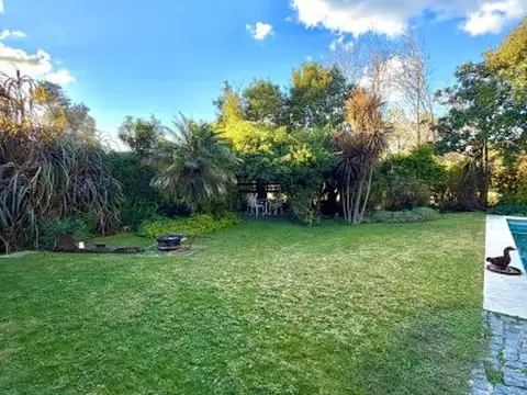 VENTA DE CASA 6 AMBIENTES-BARRANCAS DE SAN JOSÉ- GENERAL PACHECO