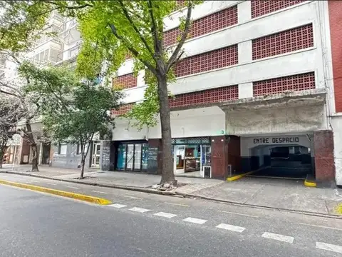 Senillosa 200 Caballito Cochera U$13.000