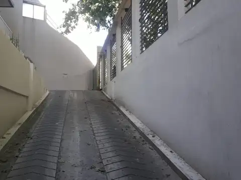 Cochera en Venta Fija
