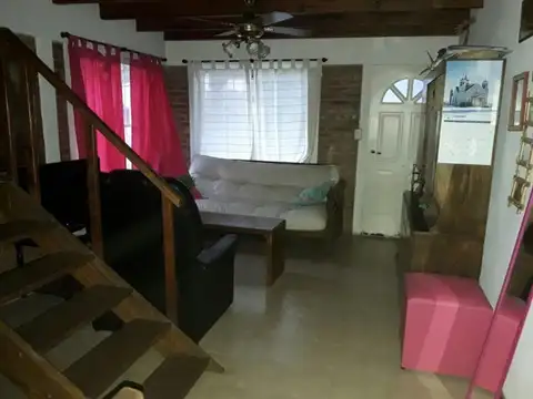 Casa en Alquiler en Parque El Aromo, $ 860.000