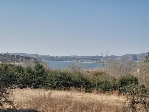 Potrero de Garay, paraje "Los espinillos", barrio del lago