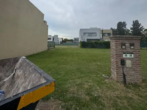 Terreno en Venta 8  mts Frente