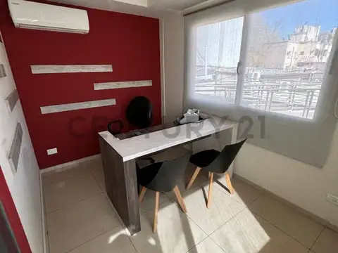 Inmoandes SAS ofrece en venta una oficina en el centro de la ciudad de Mendoza, en un moderno ...