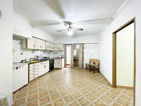 Galpon en Venta 40  mts Fondo