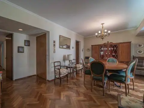 Departamento 4 ambientes con 2 baños