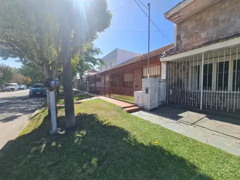 Casa en Venta en Parque Luro, USD 129.000