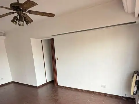 Departamento en Venta en Parque Centenario, USD 138.500