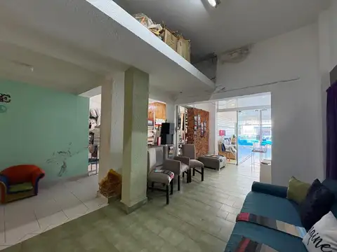 LOCAL EN ALQUILER ZARATE