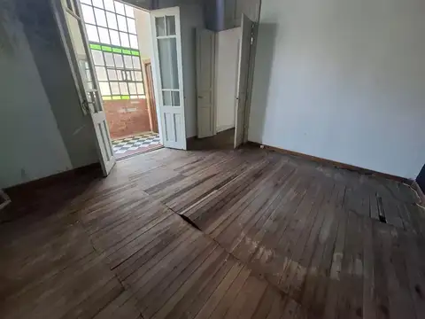 Depto Tipo Casa en Venta 47 años