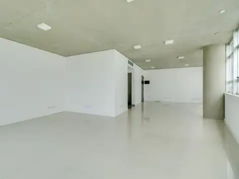 Oficina en Alquiler al Oeste