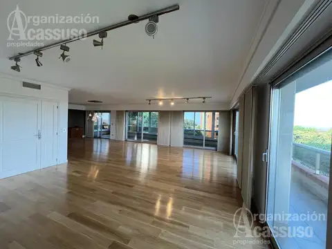 Departamento 4 ambientes con 3 baños