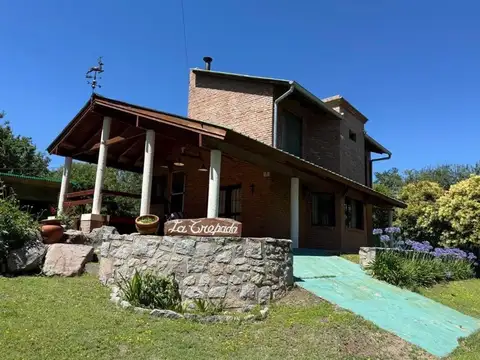 Se vende en La Cumbre con vista a las sierras
