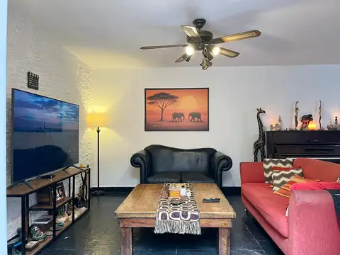 Depto Tipo Casa en Venta de 4 ambientes