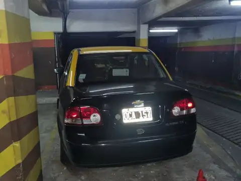 Cochera en Venta Cubierta