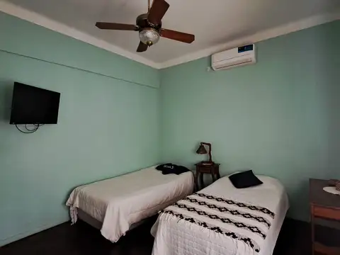 Depto Tipo Casa en Venta 50 años