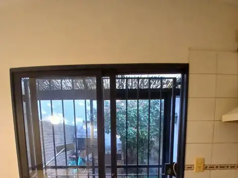 Depto Tipo Casa en Venta 26 años