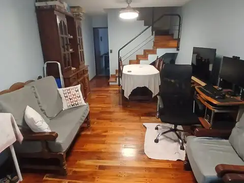 Depto Tipo Casa en Venta de 3 dormitorios