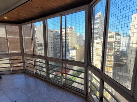 Excelente Semipiso 3 Amb Balcon Y Cochera. 86 Mts. Bco Encalada 4800. V Urquiza.