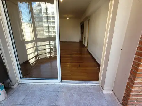 Departamento en Alquiler con 1 cocheras