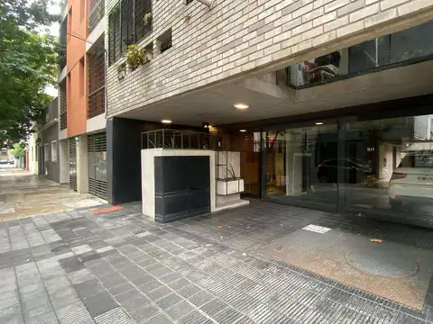 VENTA COCHERA CUBIERTA PARQUE CHAS PLANTA BAJA