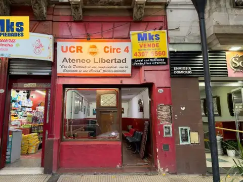 Venta. Local comercial. y viviendas de 4 amb , terraza en La Boca.