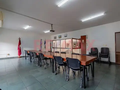Depto Tipo Casa en Venta de 8 dormitorios