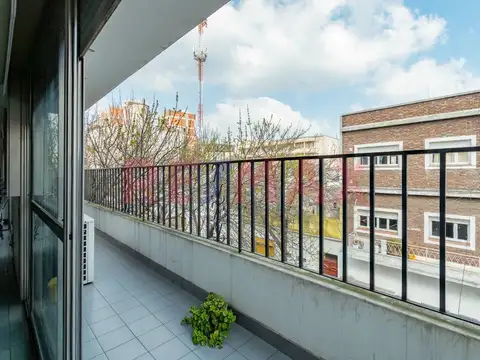 Depto Tipo Casa en Venta de 9 ambientes