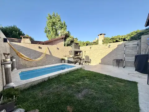 Ph 2 ambientes en venta con cochera y pileta