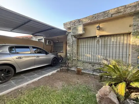 Depto Tipo Casa en Venta de 2 ambientes