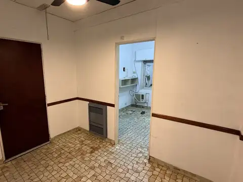 Oficina en Alquiler en Parque Patricios, $ 595.000